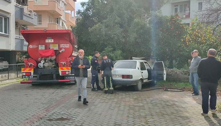Park edip gittiği otomobilini geldiğinde yanarken buldu