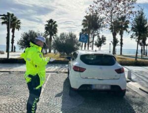 Antalya’da engelli park uygulamasını ihlal eden bin 241 sürücüye ceza