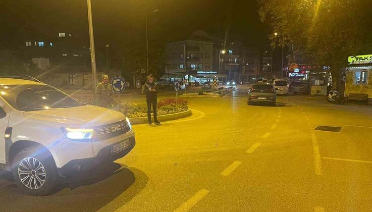 Alanya’da 12 araç ve sürücüsüne para cezası