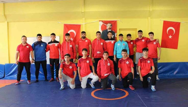Büyükşehir Belediyesi geleceğin şampiyonlarını hazırlıyor