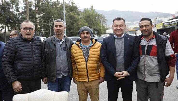 Başkan Yücel sanayi esnafına 10 yılda gerçekleştirilen çalışmalarını anlattı