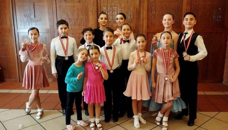 Dans topluluğu 15 madalyayla döndüler