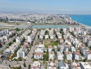 Antalya’nın nüfusu 2 milyon 696 bin 249 oldu