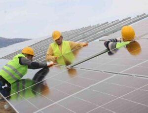 Antalya Büyükşehir Belediyesi, yenilenebilir enerji üretim tesisleriyle temiz enerji üretiyor