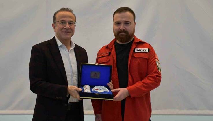 Alanya Üniversitesi’nde deprem ve afetler konuşuldu