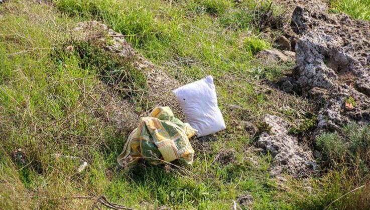 Falezlerde yaralı şahıs var diye geldiler, battaniye ve yastık çıktı