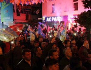 AK Parti Kaş Belediye Başkan adayı Mutlu Ulutaş törenle karşılandı