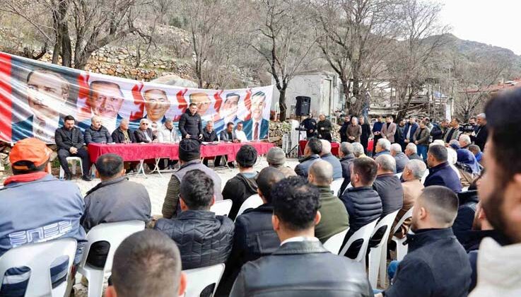 Başkan Yücel’e, batıdaki kırsal mahallelerden tam destek