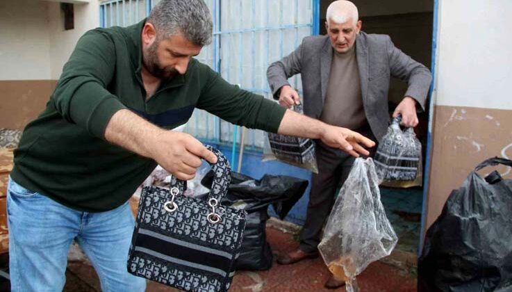 Sel felaketinden 8 gün önce kiraladığı depoda 1,5 milyonu çöp oldu