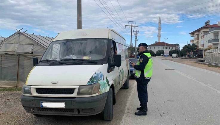 Alanya’da 17 araç trafikten men edildi