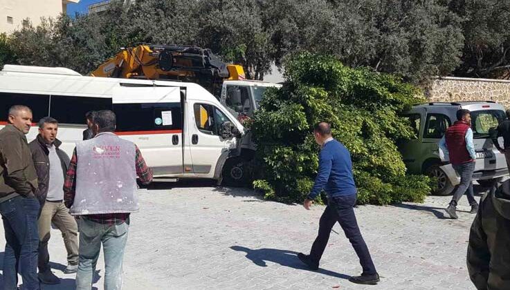 Alanya’da zincirleme kaza: 1 yaralı