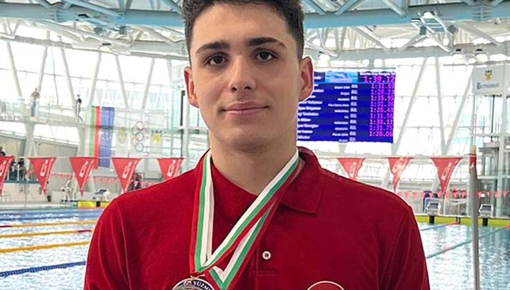 Antalyasporlu Poyraz’dan, Burgaz’da 2 gümüş madalya