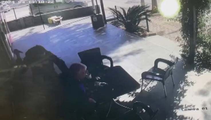 Antalya’da zabıta meslektaşını sırtından bıçaklayarak öldürdü