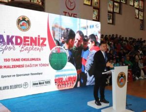 Başkan Yücel’den 150 okula spor malzemesi yardımı