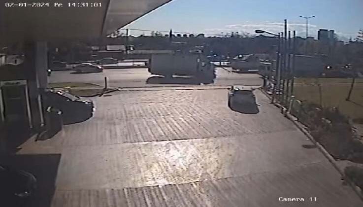 Antalya’da feci kazada şoförün kendini feda ettiği anlar kamerada