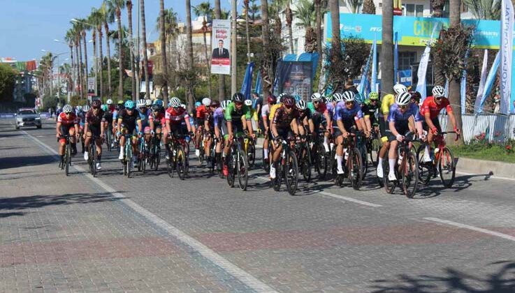 Uluslararası Alanya Kalesi Kriteryum yarışı gerçekleştirildi