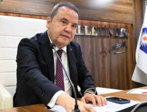 Atatürk’ün Antalya’ya gelişi Koray Avcı konseriyle kutlanacak