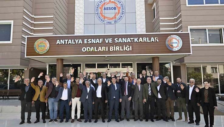 Uysal: “Esnafın mutluluğu, şehrin iklimini tesis eder”