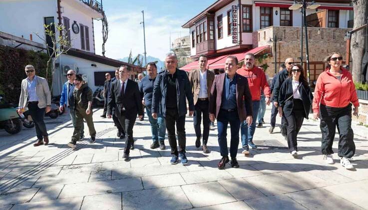 Başkan Böcek: “Kaleiçi mirasını en iyi şekilde koruyacağız”