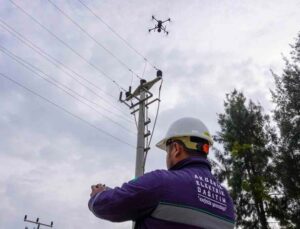 AEDAŞ, enerji nakil hatlarındaki arızaları İHA ve dronlarla tespit ediliyor