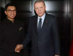 Cumhurbaşkanı Erdoğan, Madagaskar Cumhurbaşkanı Rajoelina ile bir araya geldi