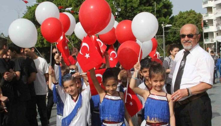 Antalya’da 23 Nisan kutlama programları başladı