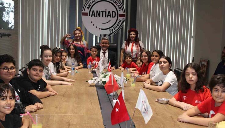 ANTİAD’dan çocuk meclisi