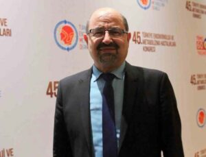 Prof. Dr. İbrahim Şahin: “Genç nüfusta obezite ve diyabet hastalığı artıyor”