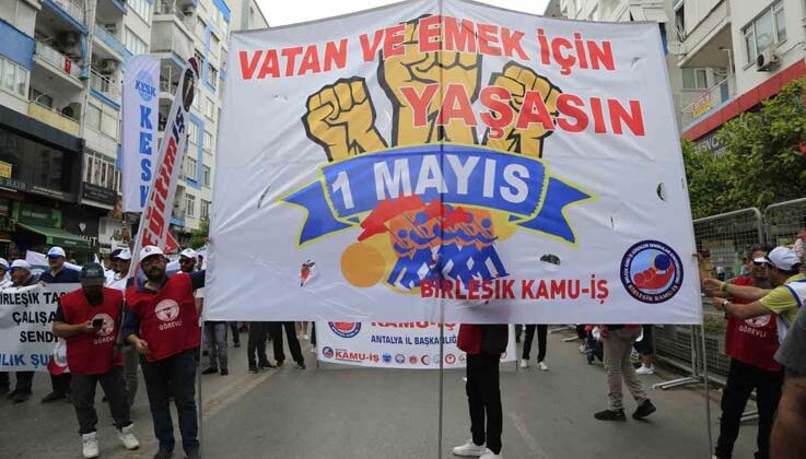 Antalya’da 1 Mayıs coşkusu