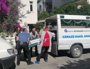 Otel çalışanı yatağında ölü bulundu