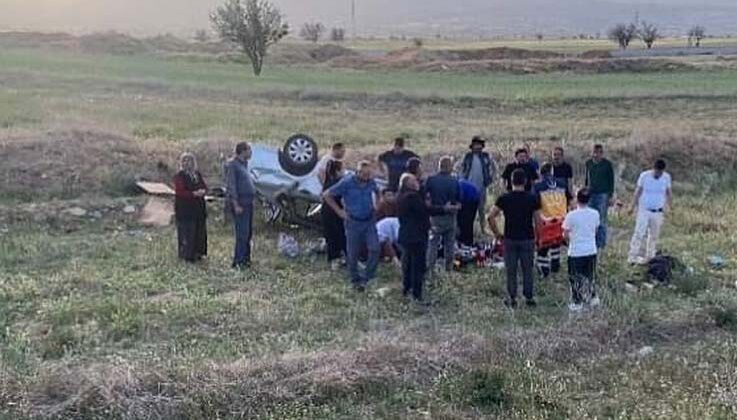 Antalya’da otomobil takla attı: 2 ölü, 3 yaralı