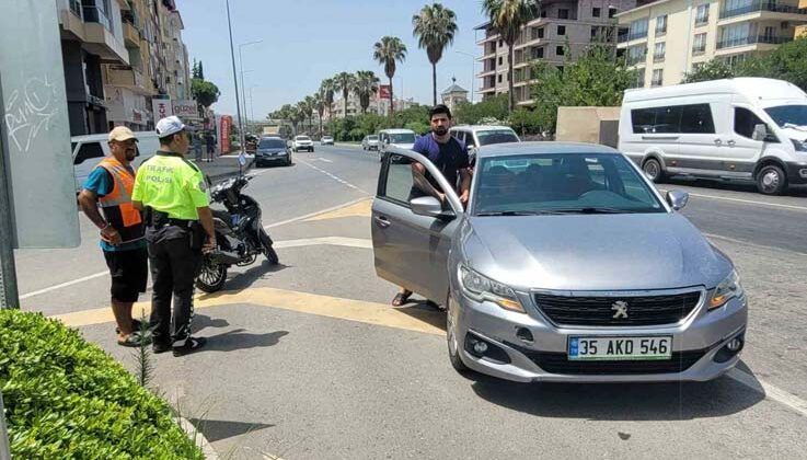 Otomobille motosiklet çarpıştı: 1 yaralı