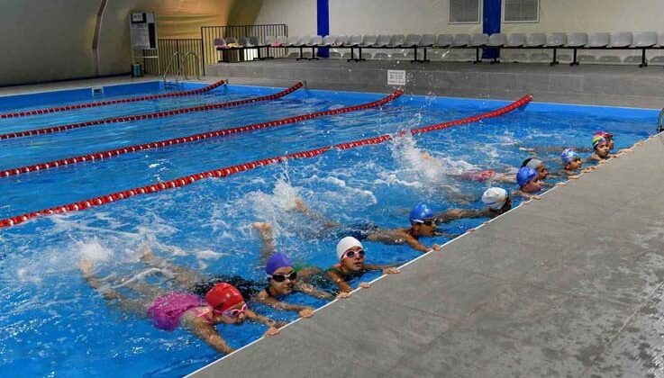 Muratpaşa’da yüzme bilmeyen kalmayacak