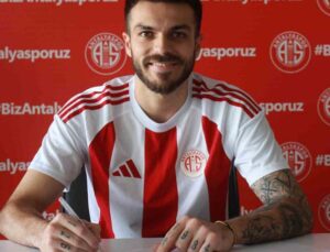 Abdullah Yiğiter Antalyaspor’da