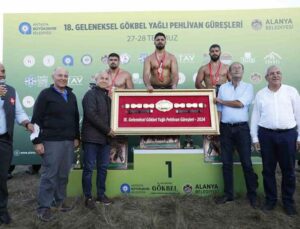 Gökbel’in başpehlivanı Enes Doğan