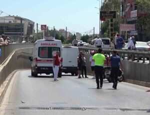 Motosiklet yayaya çarptı, o anlar güvenlik kamerasında
