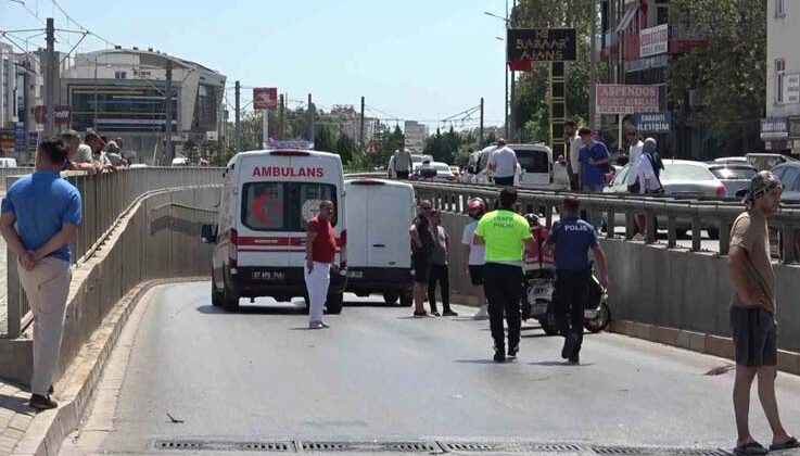 Motosiklet yayaya çarptı, o anlar güvenlik kamerasında