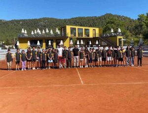 Kemer bölge okulları, tenis ile buluşacak