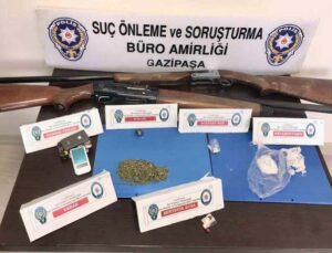 Uyuşturucu operasyonunda 3 kişi tutuklandı