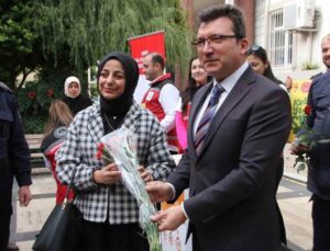 Serik’te kadına şiddete ’hayır’ dediler