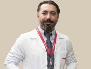 Kadınlarda giyinirken, erkeklerde arka cepten cüzdan almaya çalışırken ortaya çıkıyor