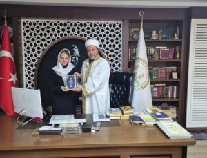Alanya’da Ukrayna vatandaşı Müslüman oldu