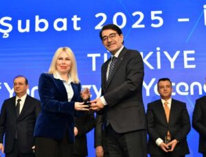 Akdeniz Üniversitesi’ne ’Kariyer Gelişiminde En Etkin Üniversite’ ödülü