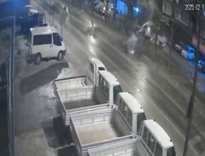 Antalya’da tur minibüsü kazası: Refüje çarptı, 2 turist yaralandı