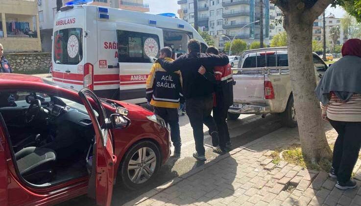 Gazipaşa’da motokurye kazada yaralandı