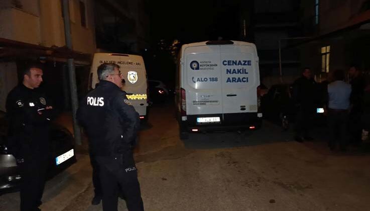 Aynı evden 2 ayda 3 ayrı cenaze çıktı