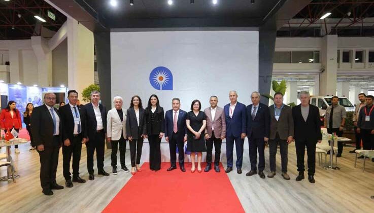 Kocagöz, Akdeniz Belediyeler Birliği encümen üyesi seçildi