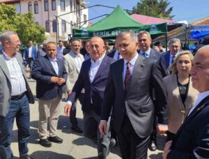 İçişleri Bakanı Ali Yerlikaya’dan Mevlüt Çavuşoğlu’na taziye ziyareti