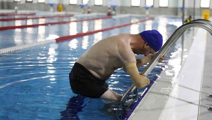 Alanya’da engelli bireyler sporla güçleniyor