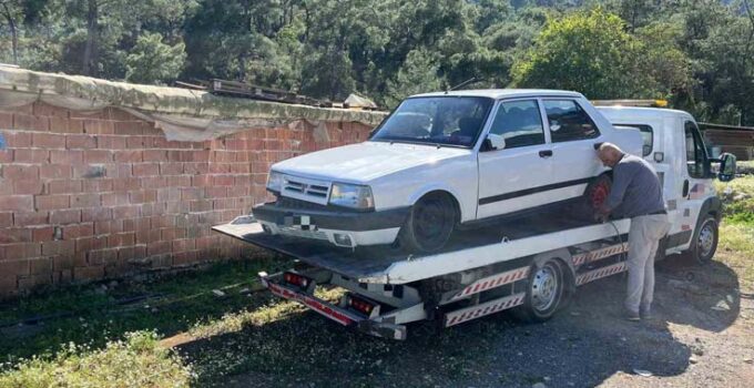 Kemer’de drift atıp havaya ateş açan şahıslara jandarmadan operasyon